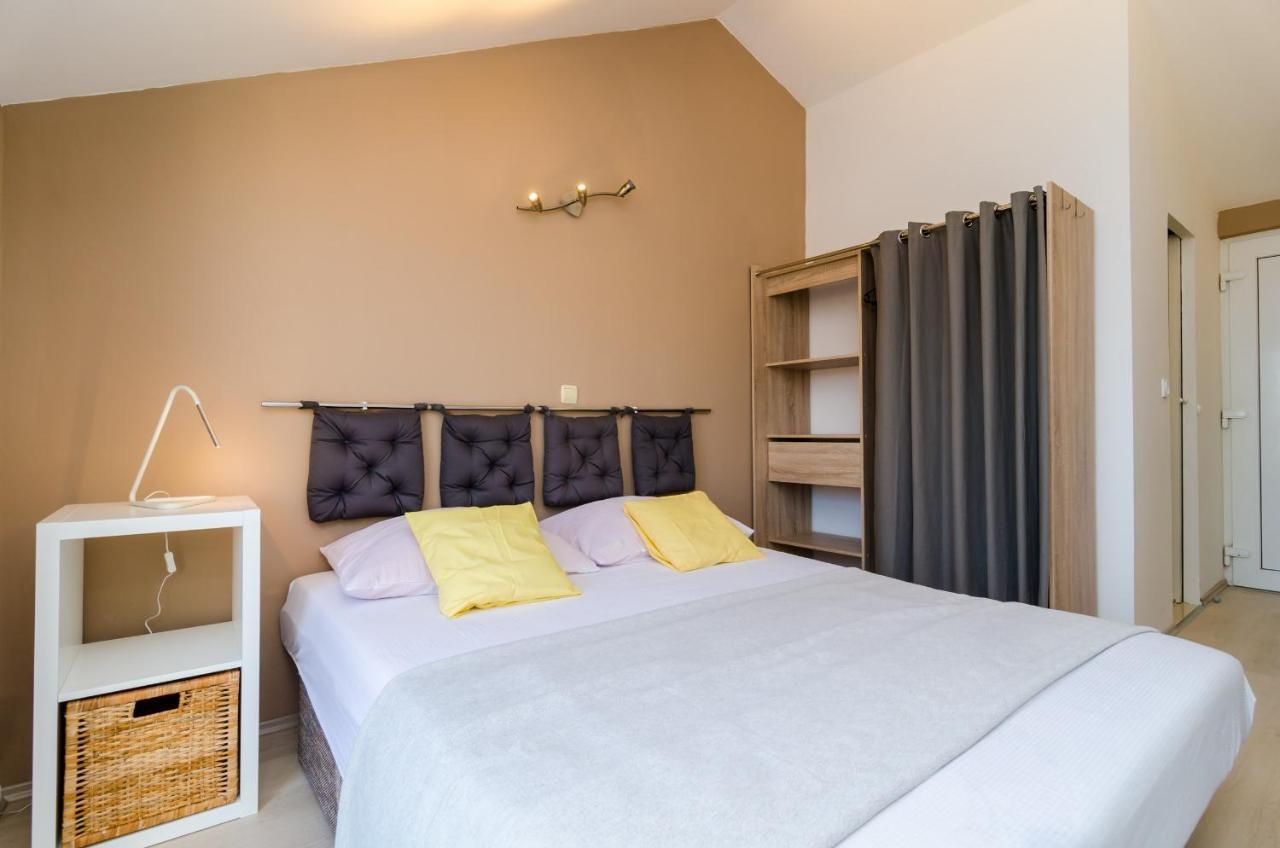 Plavac Mali Suites ดูบรอฟนิก ภายนอก รูปภาพ